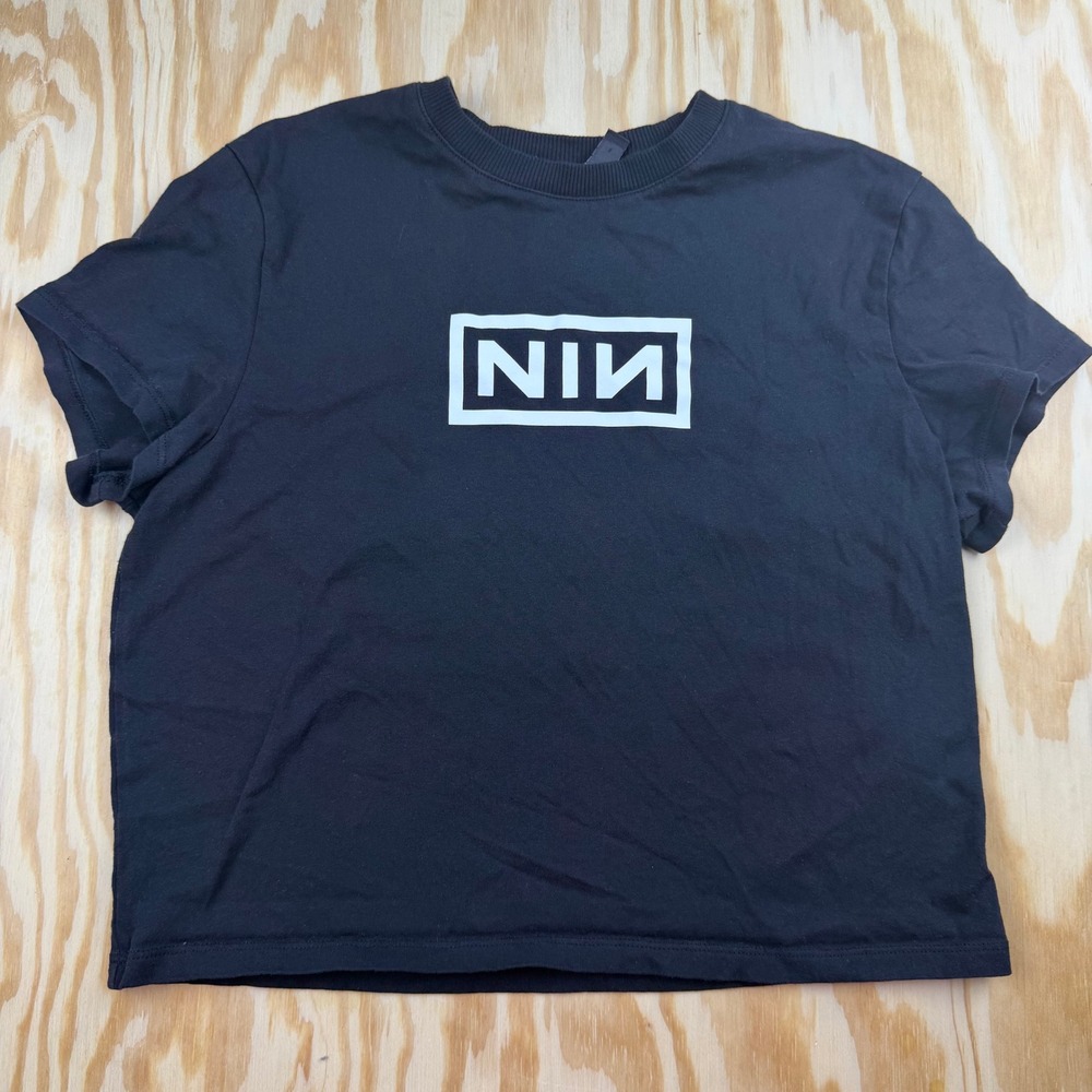 Nine Inch Nails NIN Black Graphic Crop Top T-Shirt Merch Traffic Womens Large